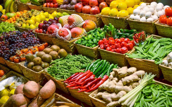 Белхароев спрогнозировал падение цен на фрукты и овощи весной 2023 года