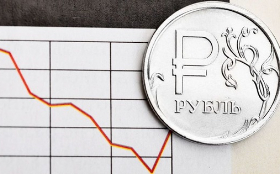 Каких изменений курса рубля стоит ожидать в апреле
