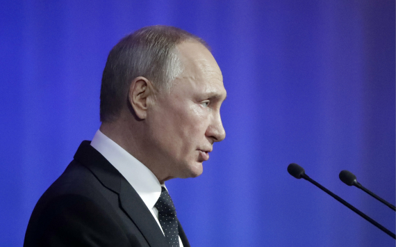 ФОМ: 77% россиян считают Путина хорошим президентом