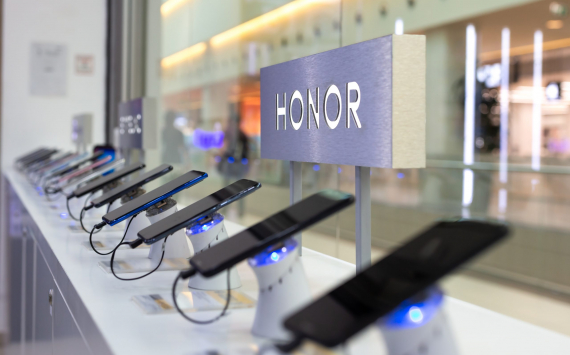 Опубликованы характеристики флагманских смартфонов Honor 90 и Honor 90 Pro