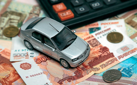 Средняя цена нового легкового автомобиля в РФ составила 2,6 млн рублей