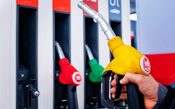 Завальный: Коррекция налогового маневра поможет стабилизировать цены на топливо