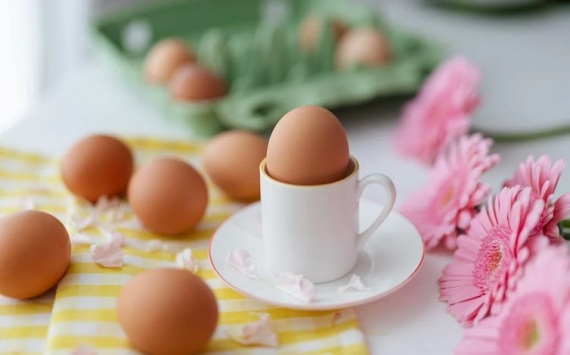 Экономист Делягин призвал ввести предельную наценку на яйца