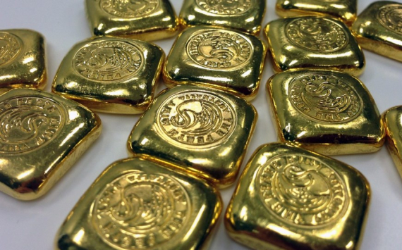 Экономист Катасонов объяснил превосходство вкладов в золоте над долларом