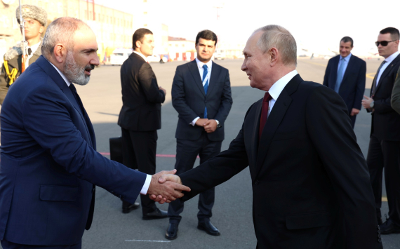 В российско-армянских отношениях начался непростой период
