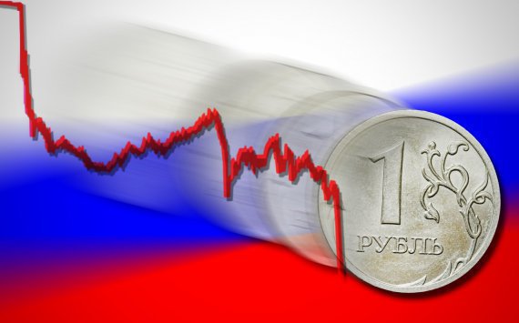 Две трети россиян обеспокоены экономическим кризисом в стране‍