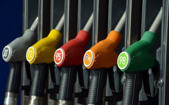 Средняя цена бензина в РФ выросла на 0,2%