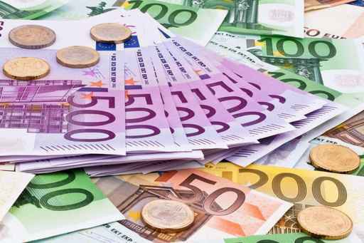 Курс евро за выходные поднялся до 70,71 рубля