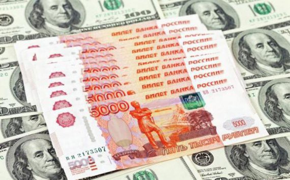 Аналитики ожидают роста курса доллара до 65 рублей