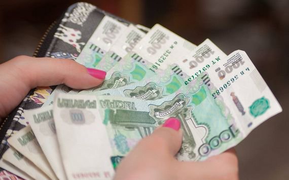 Реальные зарплаты в России вырастут всего на 8%