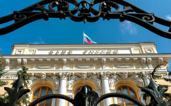 Центробанк России изучит вопрос запрета участия знаменитостей в рекламе банков