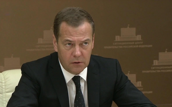 Медведев пообещал аграриям компенсировать допзатраты по топливу