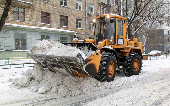 Мэрия Волгограда закупит 55 спецмашин для уборки дорог до наступления зимы