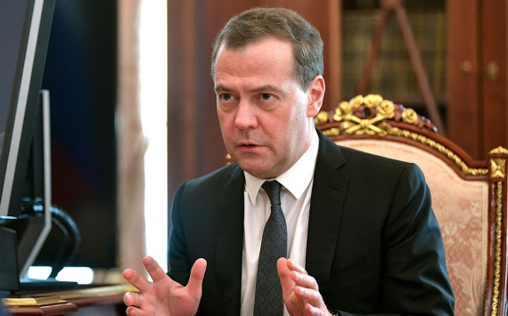 Медведев: Кабмин займётся проблемой обманутых дольщиков в ДФО