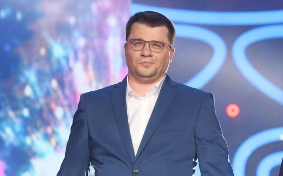 «Никуда я не увольняюсь»: Гарик Харламов ответил на слухи об уходе из Comedy Club