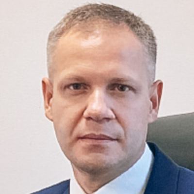 КОРНЕЕВ Владислав Сергеевич